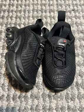 Nike Kids' Air Max Dn Sneakers